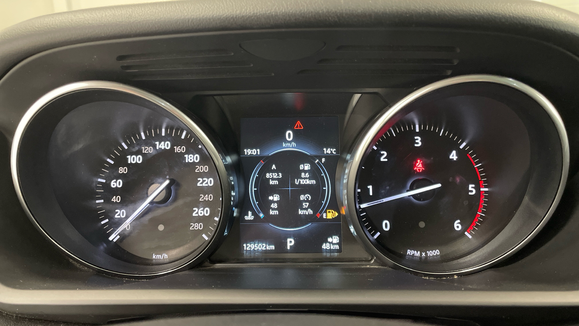 Land Rover Range Rover Sport 3.0 TDV6 - 18