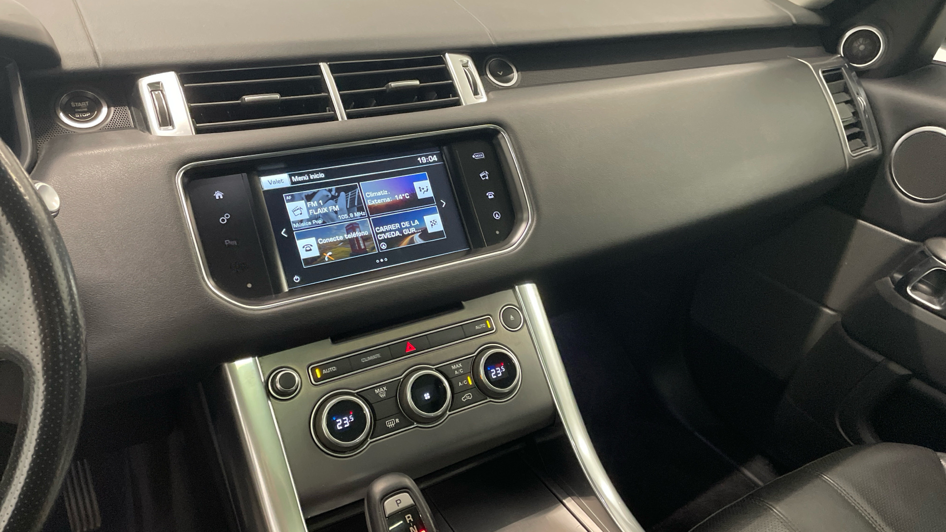 Land Rover Range Rover Sport 3.0 TDV6 - 27