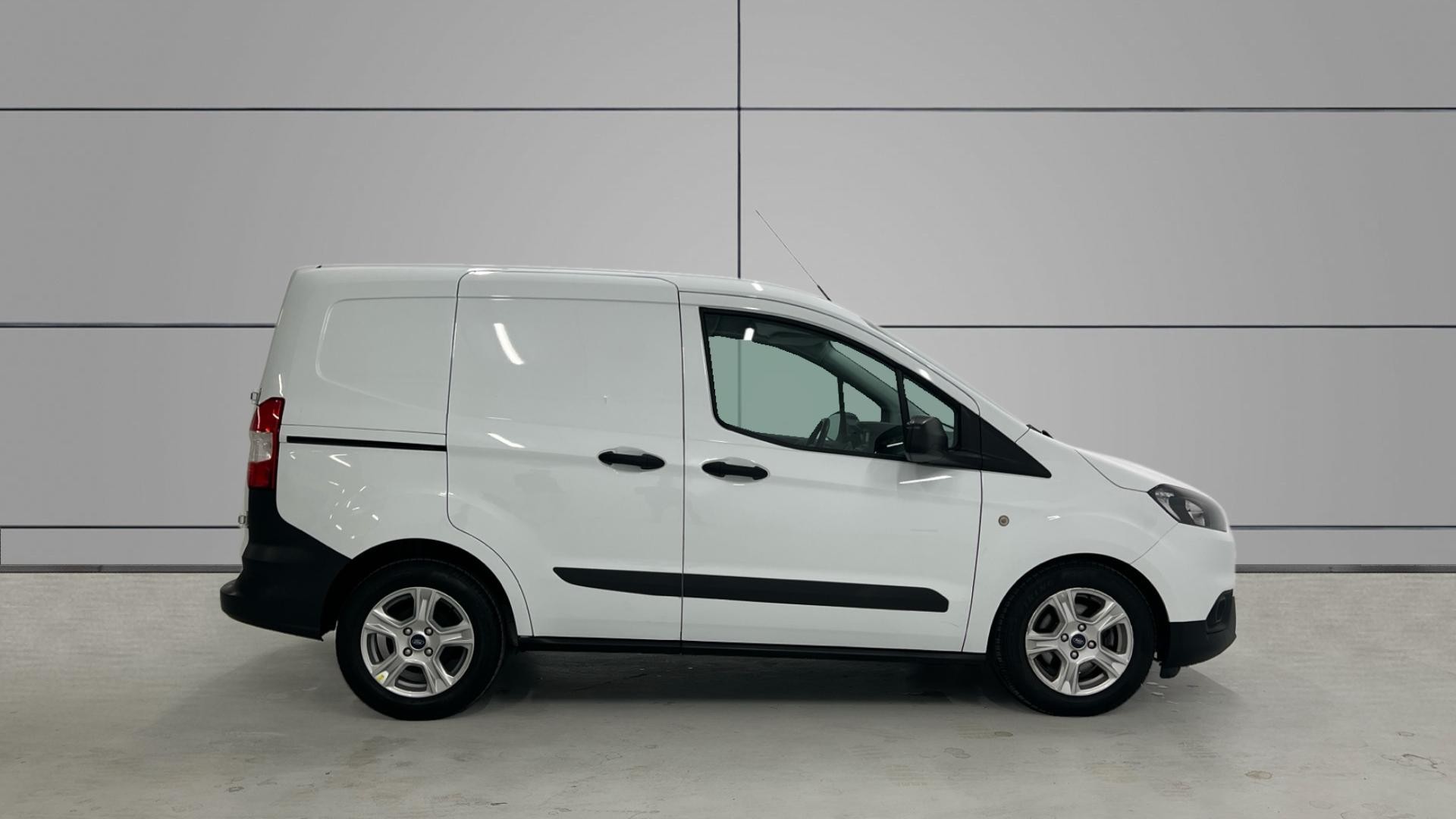 Ford Transit Courier Furgon 1.5 TDCI - 6