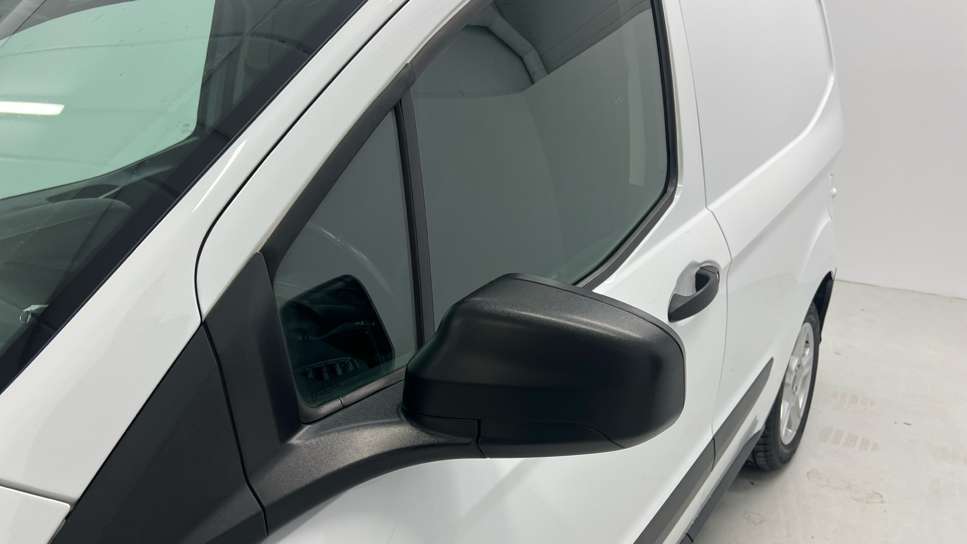Ford Transit Courier Furgon 1.5 TDCI - 20