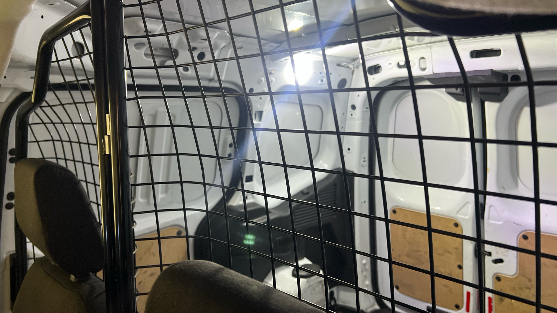 Ford Transit Courier Furgon 1.5 TDCI - 27