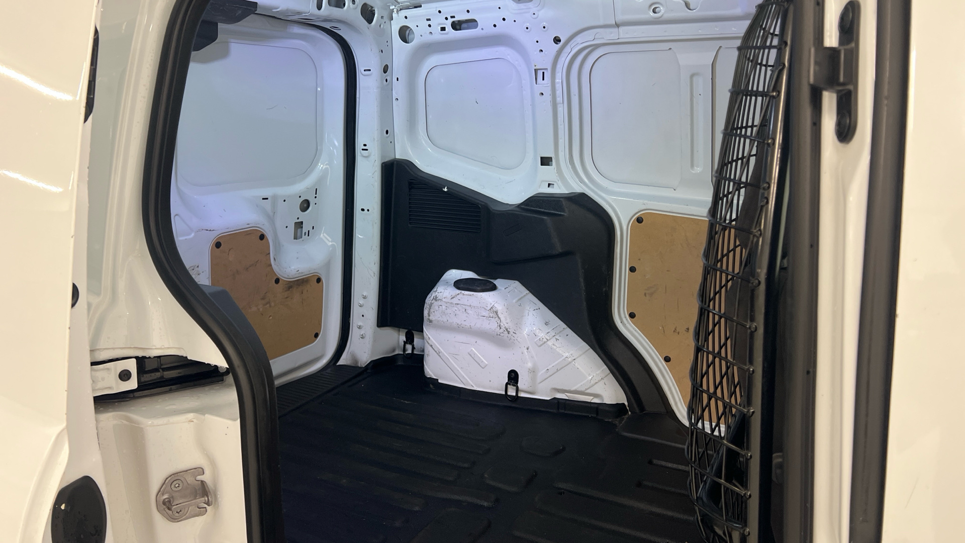 Ford Transit Courier Furgon 1.5 TDCI - 28