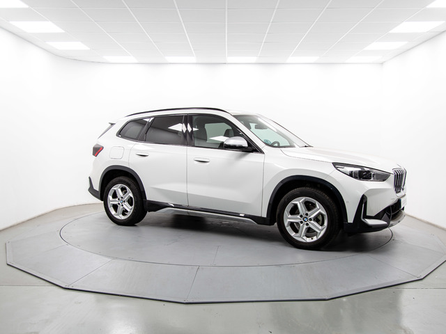 BMW X1 sDrive18d color Blanco. Año 2024. 110KW(150CV). Diésel. En concesionario Móvil Begar Alicante de Alicante