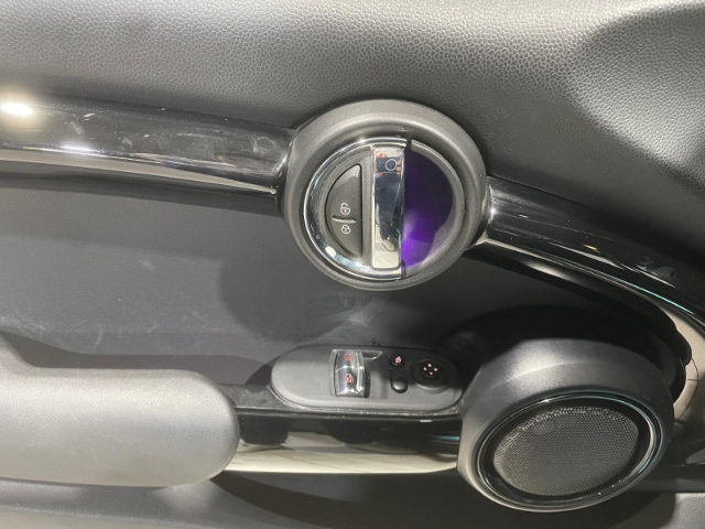 fotoG 17 del MINI MINI 3 Puertas Cooper SE 135 kW (184 CV) 184cv Eléctrico del 2020 en Alicante