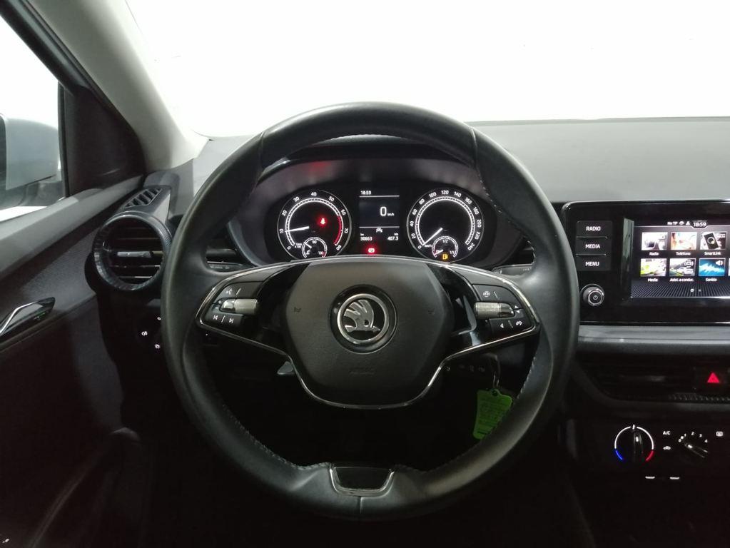 1.0 MPI Active 59 kW (80 CV)