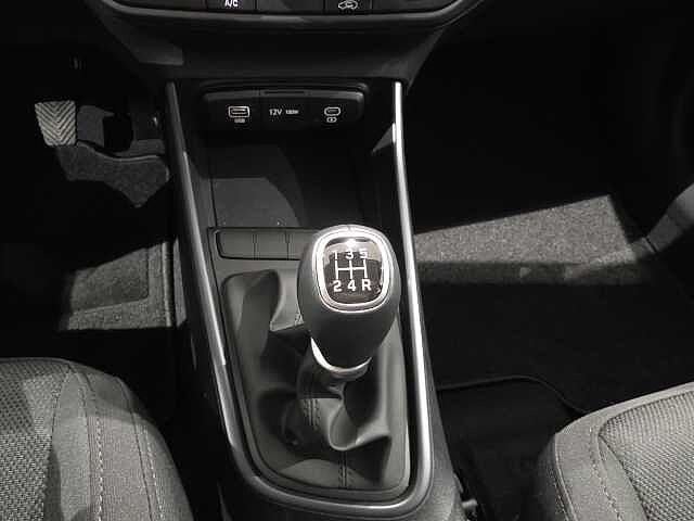 Hyundai Bayon 1.2 MPI - 13