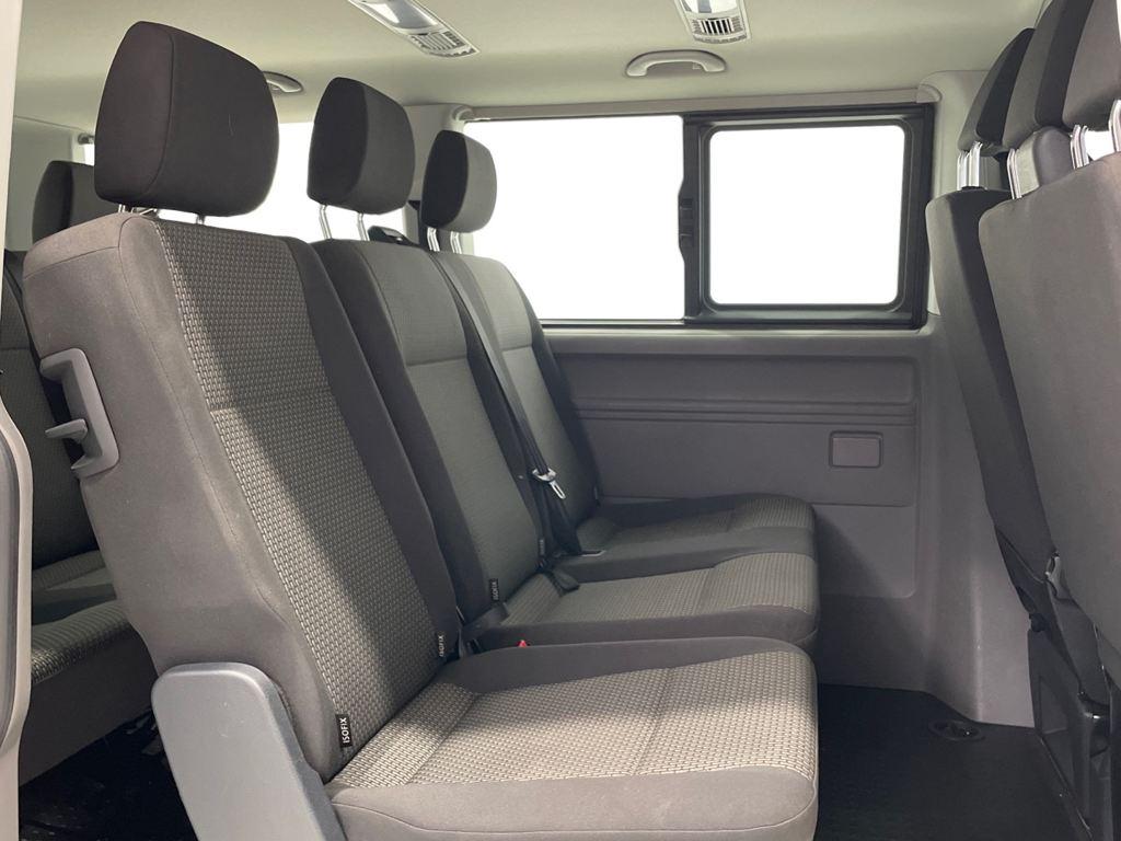 Volkswagen Caravelle 2.0 TDI - 6