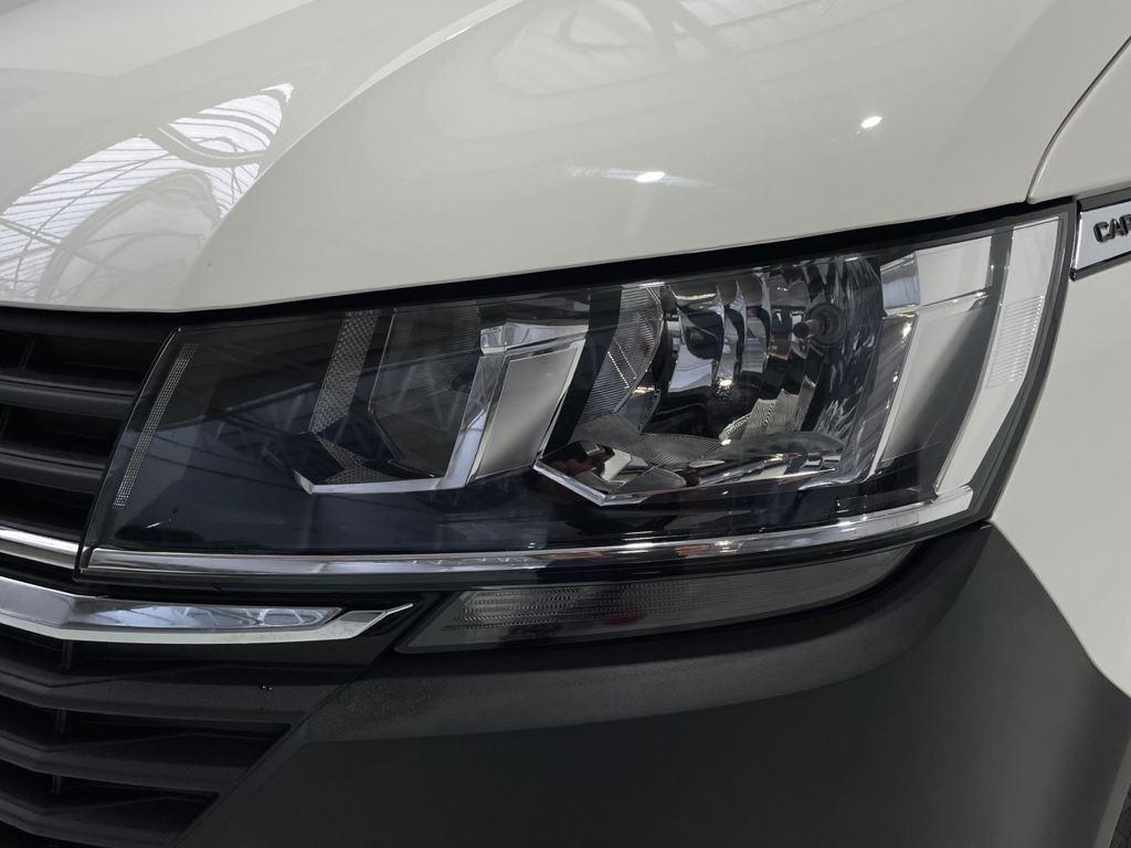 Volkswagen Caravelle 2.0 TDI - 12