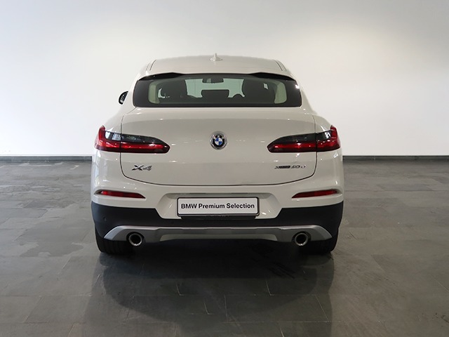 BMW X4 xDrive20d color Blanco. Año 2018. 140KW(190CV). Diésel. En concesionario Autogal de Ourense