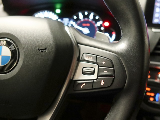BMW X4 xDrive20d color Blanco. Año 2018. 140KW(190CV). Diésel. En concesionario Autogal de Ourense