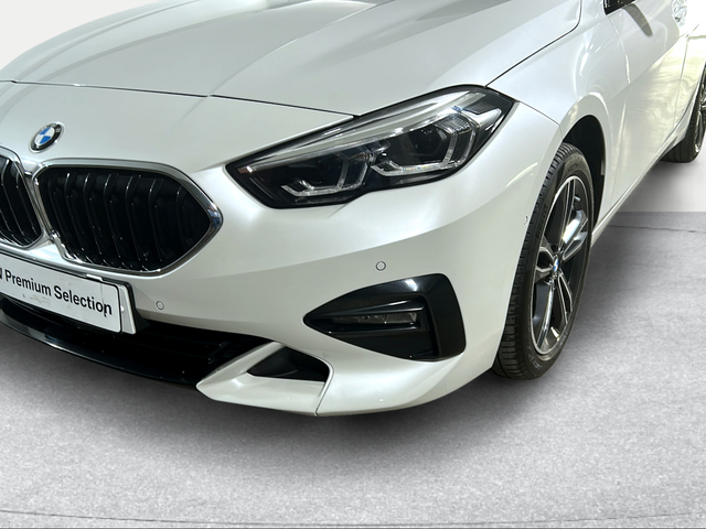 BMW Serie 2 218i Gran Coupe color Blanco. Año 2024. 103KW(140CV). Gasolina. En concesionario San Pablo Motor | Su Eminencia de Sevilla