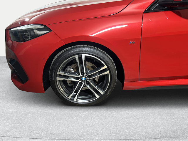 BMW Serie 2 218d Gran Coupe color Rojo. Año 2022. 110KW(150CV). Diésel. En concesionario San Pablo Motor | Su Eminencia de Sevilla