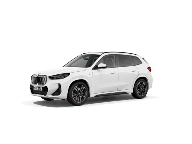 BMW iX1 eDrive20 color Blanco. Año 2025. 150KW(204CV). Eléctrico. En concesionario Hispamovil Elche de Alicante