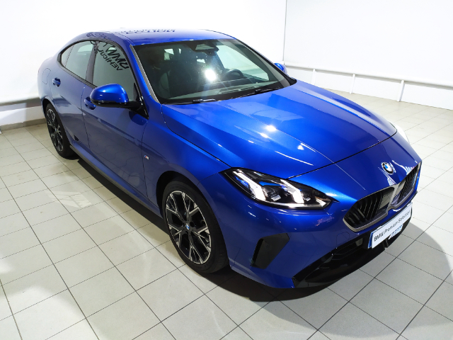 BMW Serie 2 220d Gran Coupe color Azul. Año 2025. 120KW(163CV). Diésel. En concesionario Hispamovil Elche de Alicante