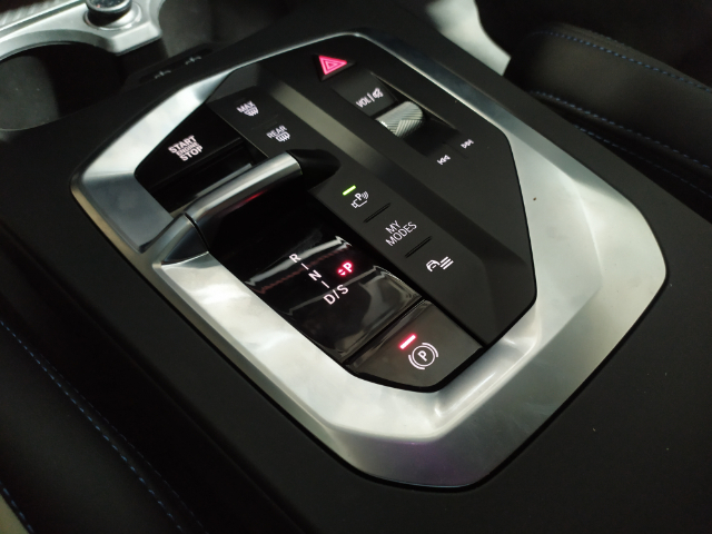 BMW Serie 2 220d Gran Coupe color Azul. Año 2025. 120KW(163CV). Diésel. En concesionario Hispamovil Elche de Alicante