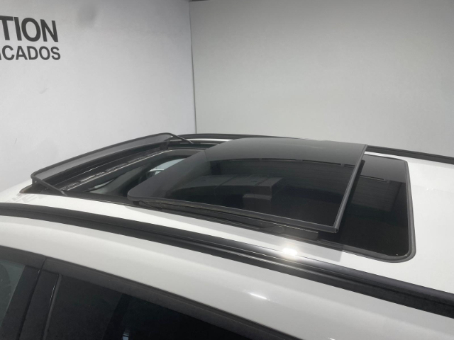 BMW X1 sDrive18i color Blanco. Año 2019. 103KW(140CV). Gasolina. En concesionario Hispamovil Elche de Alicante
