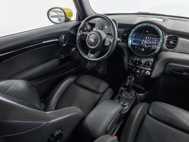 fotoG 15 del MINI MINI 3 Puertas Cooper SE 135 kW (184 CV) 184cv Eléctrico del 2021 en Girona