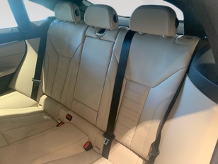 BMW i4 eDrive40 color Negro. Año 2025. 250KW(340CV). Eléctrico. En concesionario Automotor Premium Viso - Málaga de Málaga
