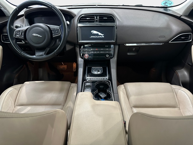Jaguar F-PACE 2.0L i4D Prestige AWD Auto 132 kW (180 CV)