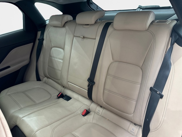 Jaguar F-PACE 2.0L i4D Prestige AWD Auto 132 kW (180 CV)