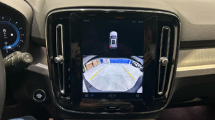 Volvo XC40 B3 G Ocasión 120 KW (163CV) - 17