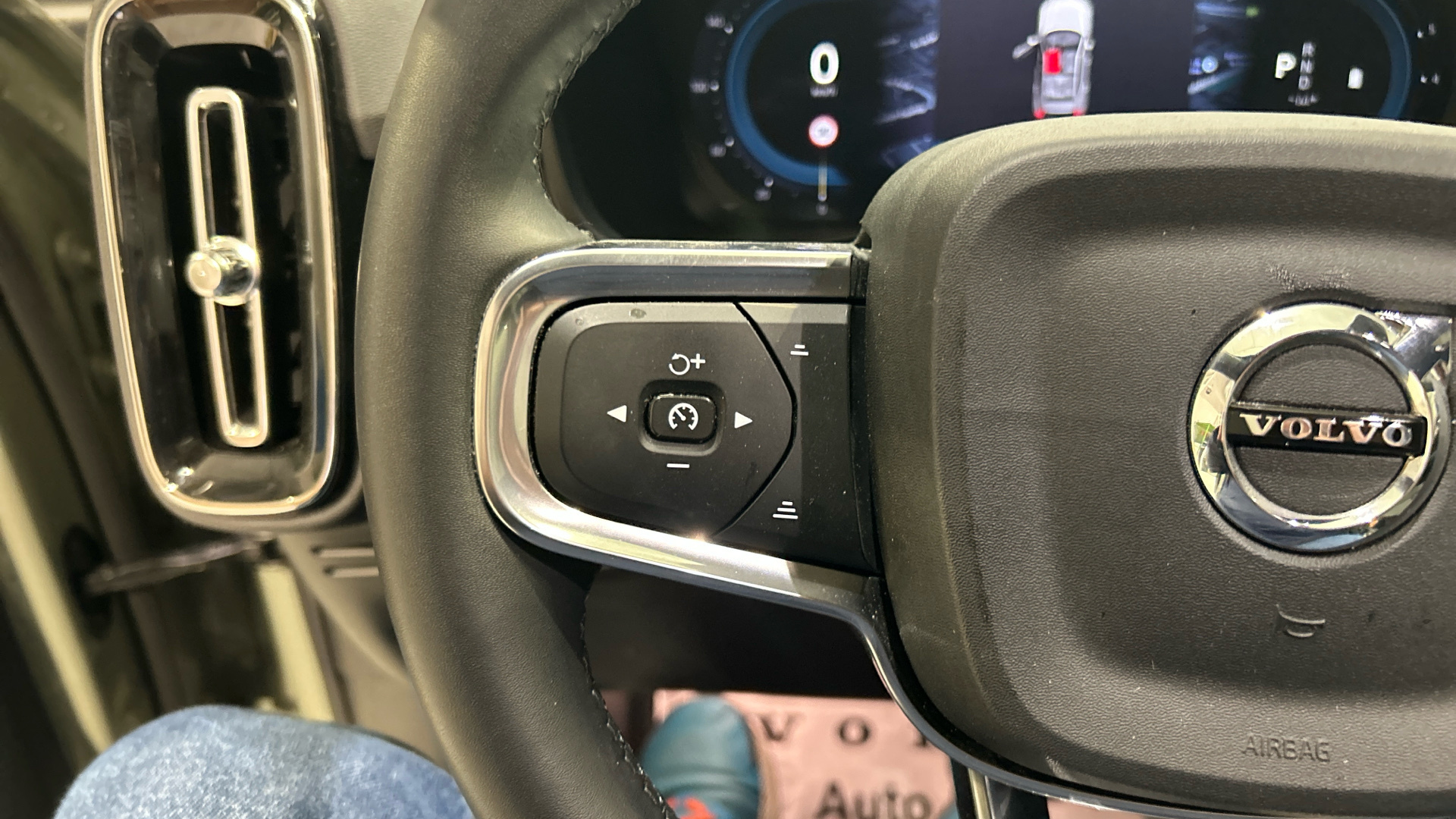 Volvo XC40 segunda mano 69148165 - 17