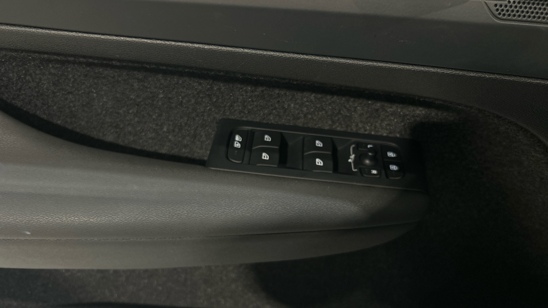 Volvo XC40 segunda mano 69148165 - 41