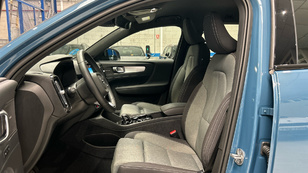 Volvo XC40 T4 PHEV Recharge Plus Dark Auto 155 kW (211 CV) - 8 Volvo XC40 T4 Ocasión 155 KW (211CV) - 8