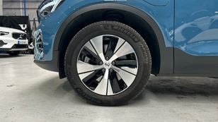 Volvo XC40 T4 PHEV Recharge Plus Dark Auto 155 kW (211 CV) - 14 Volvo XC40 T4 Ocasión 155 KW (211CV) - 14