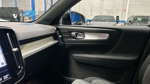 Volvo XC40 T4 PHEV Recharge Plus Dark Auto 155 kW (211 CV) - 40 Volvo XC40 T4 Ocasión 155 KW (211CV) - 40