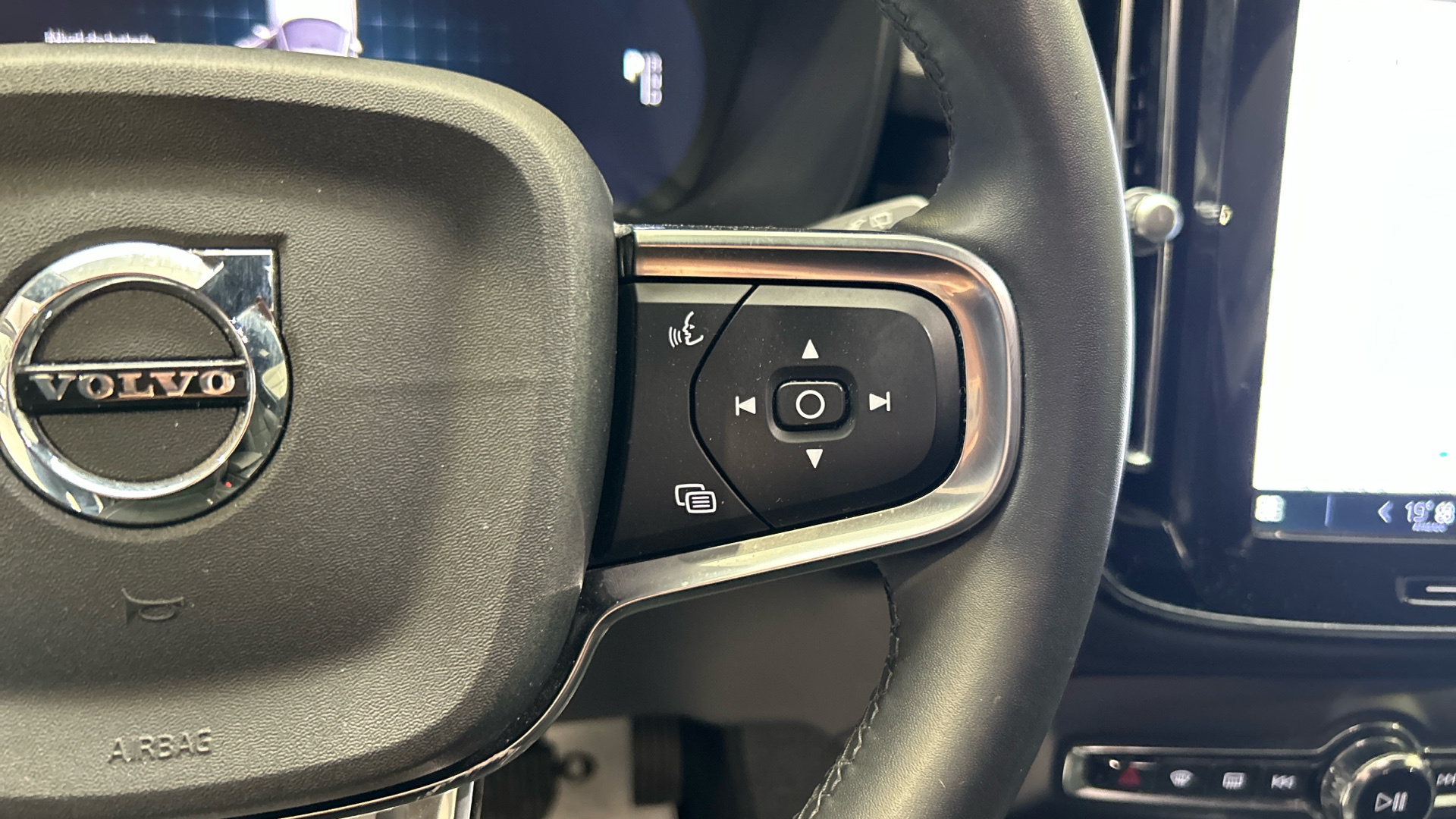 Volvo XC40 segunda mano 69148171 - 47 Volvo XC40 segunda mano 69148171 - 47