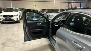 Volvo S60 B4 G Core FWD Auto 145 kW (197 CV) - 44 Volvo S60 B4 G Ocasión 145 KW (197CV) - 44