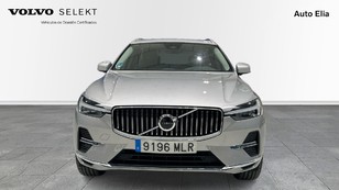 Volvo XC60 T6 Recharge Core AWD Auto 257 kW (350 CV) - 2 Volvo XC60 T6 Ocasión 257 KW (350CV) - 2