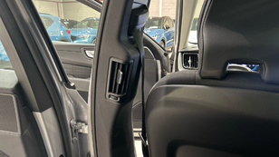 Volvo XC60 T6 Recharge Core AWD Auto 257 kW (350 CV) - 52 Volvo XC60 T6 Ocasión 257 KW (350CV) - 52