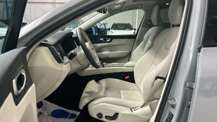 Volvo XC60 T6 Recharge Plus Dark AWD Auto 257 kW (350 CV) - 8 Volvo XC60 T6 Ocasión 257 KW (350CV) - 8