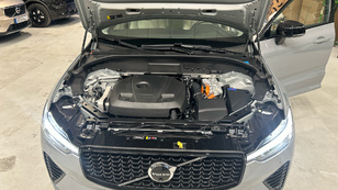 Volvo XC60 T6 Recharge Plus Dark AWD Auto 257 kW (350 CV) - 41 Volvo XC60 T6 Ocasión 257 KW (350CV) - 41