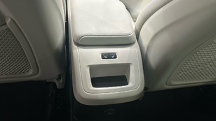Volvo XC60 T6 Recharge Plus Dark AWD Auto 257 kW (350 CV) - 56 Volvo XC60 T6 Ocasión 257 KW (350CV) - 56