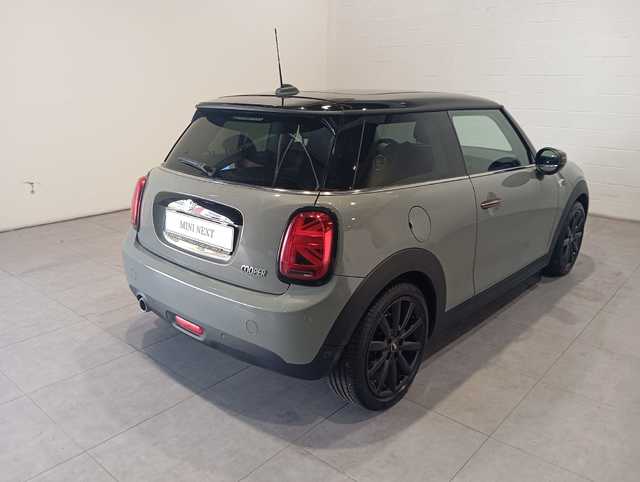 fotoG 3 del MINI MINI 3 Puertas Cooper 100 kW (136 CV) 136cv Gasolina del 2021 en Barcelona