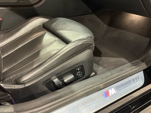 BMW Serie 8 840d Gran Coupe color Negro. Año 2022. 250KW(340CV). Diésel. En concesionario BMW Marcos Automoción de Valencia