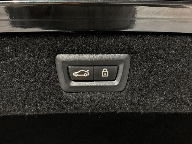 BMW Serie 8 840d Gran Coupe color Negro. Año 2022. 250KW(340CV). Diésel. En concesionario BMW Marcos Automoción de Valencia