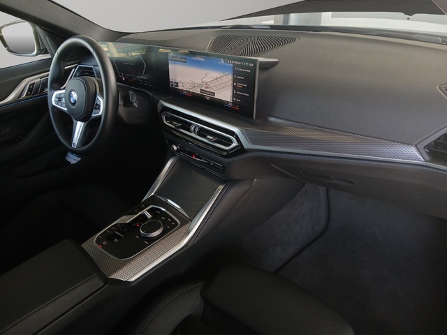 BMW Serie 4 420d Gran Coupe color Gris. Año 2024. 140KW(190CV). Diésel. En concesionario GANDIA Automoviles Fersan, S.A. de Valencia