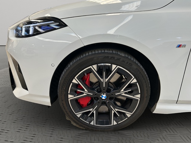 BMW Serie 1 118d color Blanco. Año 2024. 110KW(150CV). Diésel. En concesionario FINESTRAT Automoviles Fersan, S.A. de Alicante