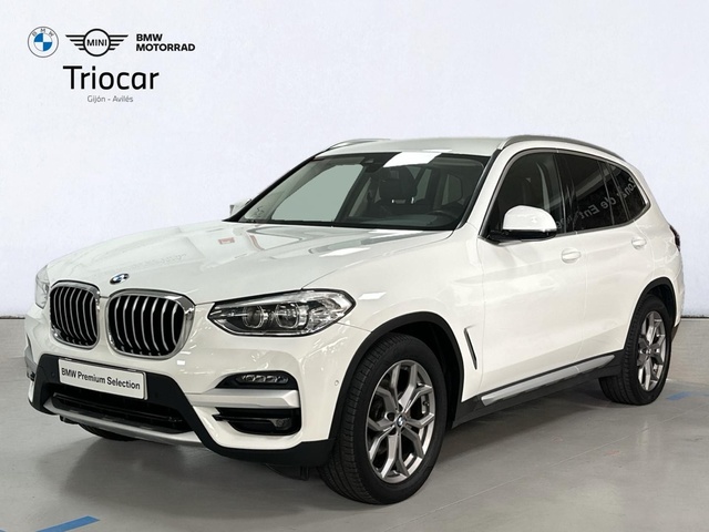 BMW X3 xDrive20d color Blanco. Año 2020. 140KW(190CV). Diésel. En concesionario Triocar Gijón (Bmw y Mini) de Asturias