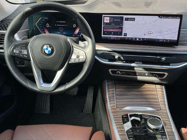 BMW X5 xDrive30d color Azul. Año 2025. 219KW(298CV). Diésel. En concesionario MURCIA PREMIUM S.L. JUAN CARLOS I de Murcia