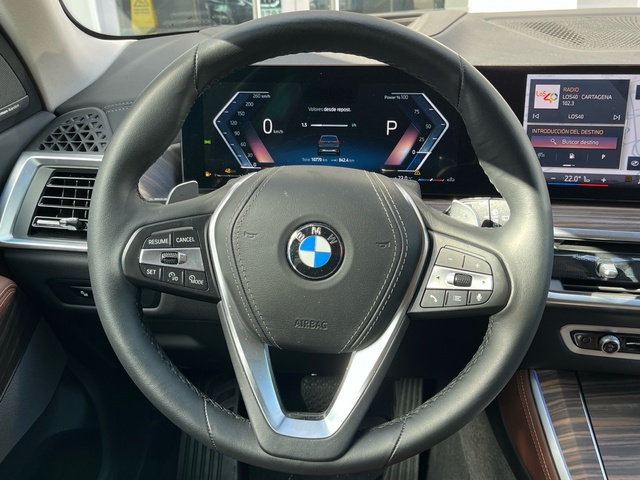 BMW X5 xDrive30d color Azul. Año 2025. 219KW(298CV). Diésel. En concesionario MURCIA PREMIUM S.L. JUAN CARLOS I de Murcia