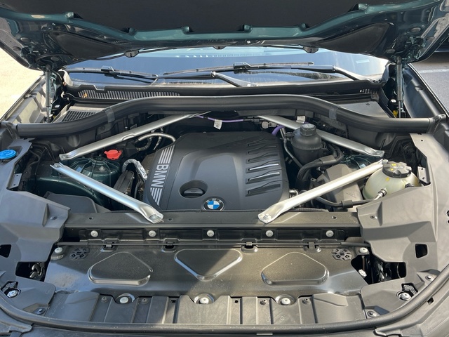 BMW X5 xDrive30d color Azul. Año 2025. 219KW(298CV). Diésel. En concesionario MURCIA PREMIUM S.L. JUAN CARLOS I de Murcia