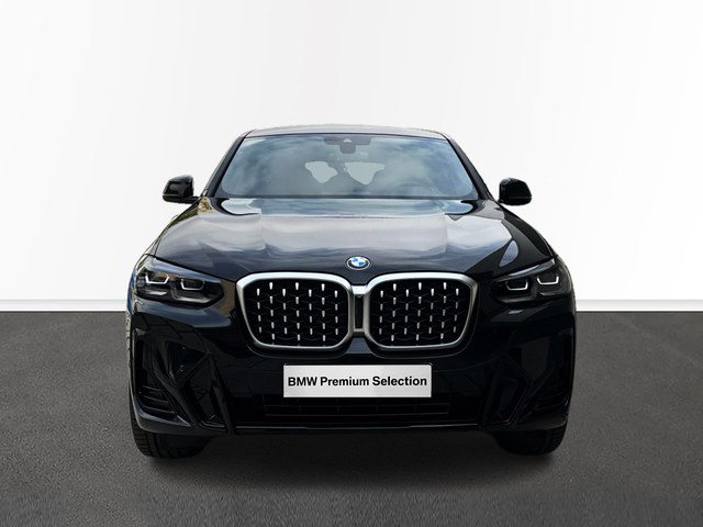 BMW X4 xDrive20d color Negro. Año 2025. 140KW(190CV). Diésel. En concesionario Murcia Premium S.L. AV DEL ROCIO de Murcia