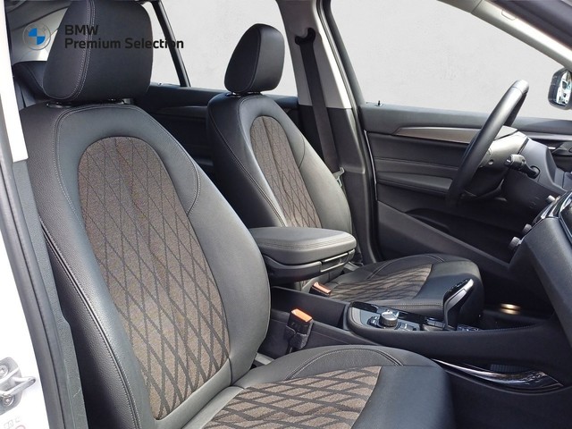 BMW X1 sDrive18i color Blanco. Año 2019. 103KW(140CV). Gasolina. En concesionario Marmotor de Las Palmas