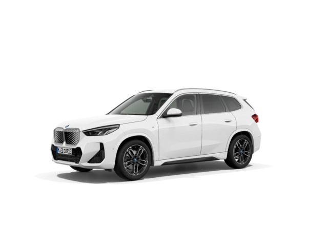 BMW iX1 eDrive20 color Blanco. Año 2025. 150KW(204CV). Eléctrico. En concesionario Oliva Motor Girona de Girona