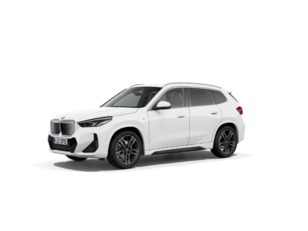 Fotos de BMW iX1 eDrive20 color Blanco. Año 2025. 150KW(204CV). Eléctrico. En concesionario Oliva Motor Girona de Girona